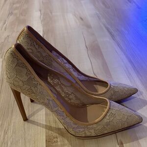 Diane Von Furstenberg Lace Tan Heels